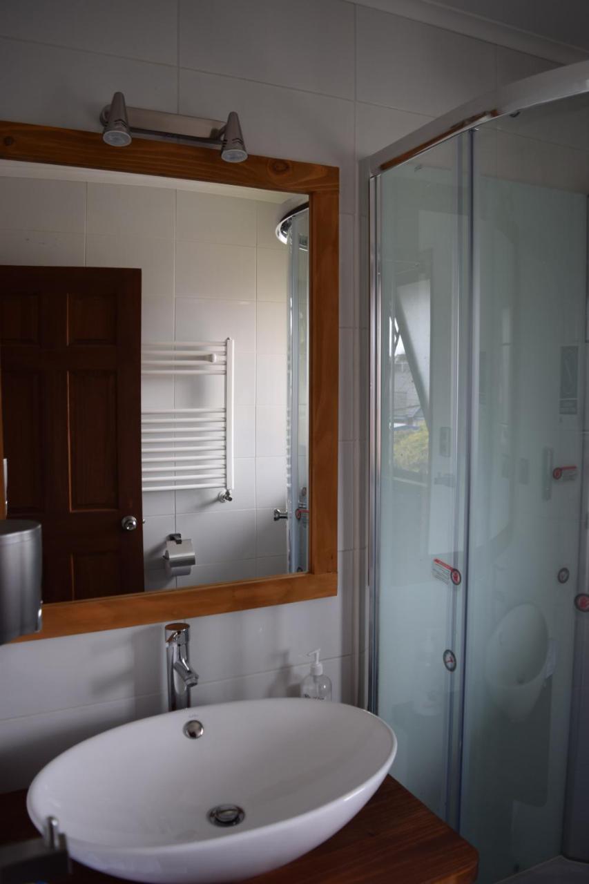 Puerto Austral Hotel Пуерто Варас Екстериор снимка